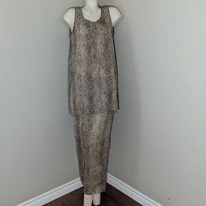 Halston Intimates Gauzy Cheetah Print Lounge wear set sz L Pajamas